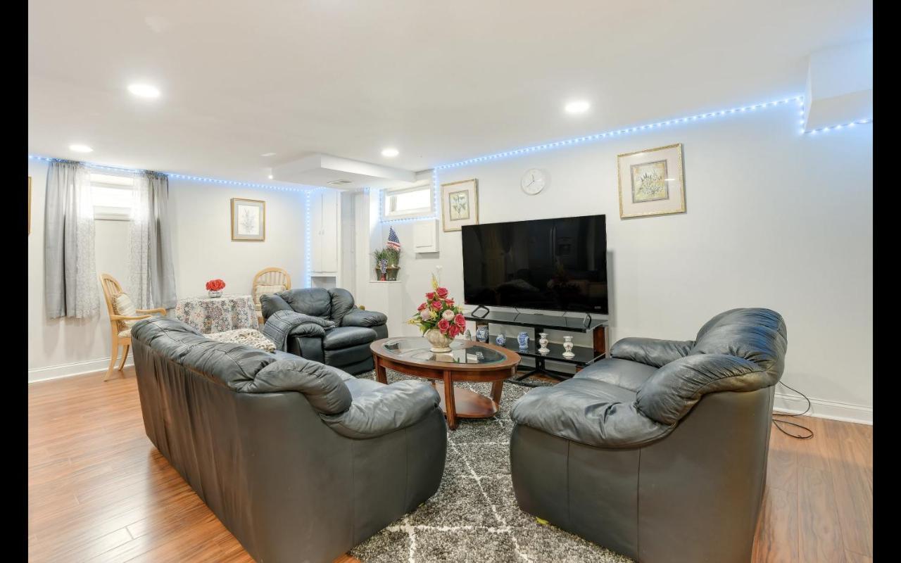 Splendid Cheerful 2-Bedroom Residential 海厄茨维尔 外观 照片